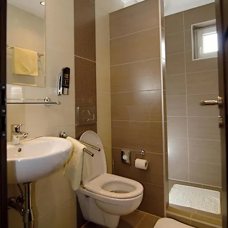 Beryl Guest house 3*